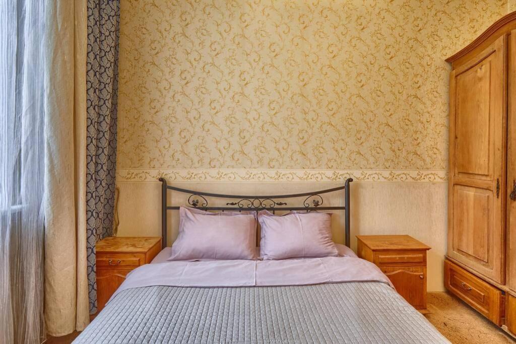 Apartment Near Bessarabsky Square Kiev Esterno foto