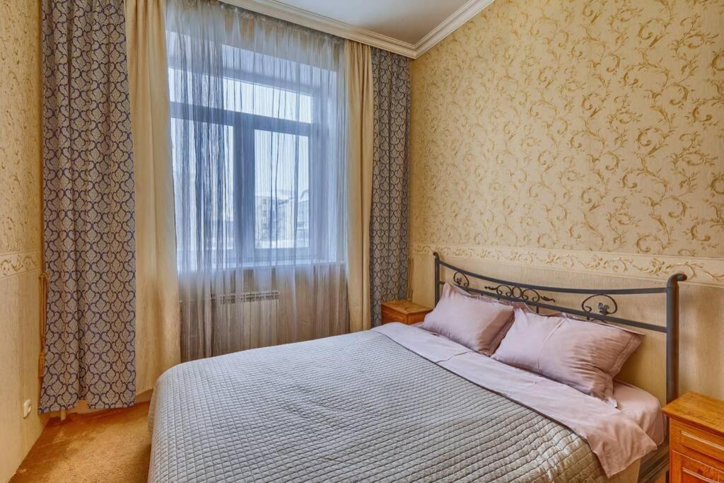 Apartment Near Bessarabsky Square Kiev Esterno foto