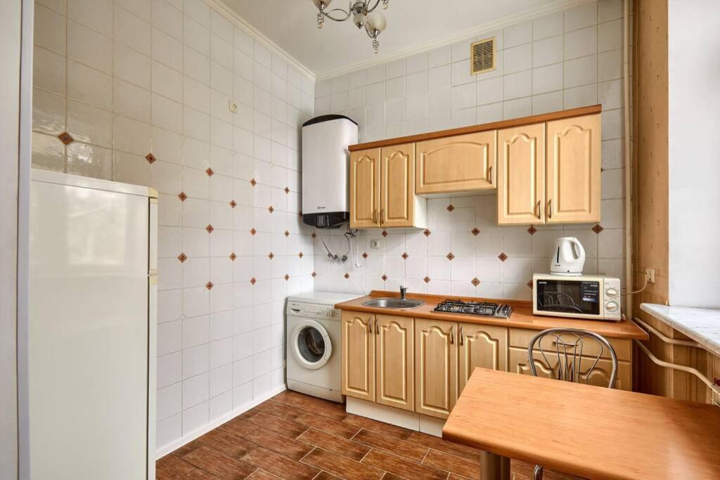 Apartment Near Bessarabsky Square Kiev Esterno foto